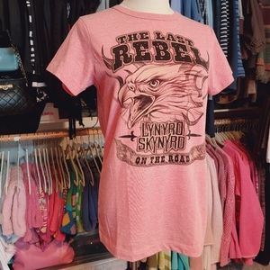 VINTAGE VINYL ♡ Pink 'n Black THE LAST REBEL LYNYRD SKYNYRD ON THE ROAD Shirt L
